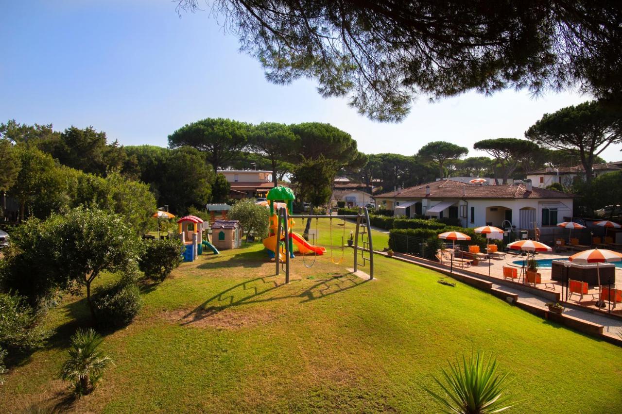 Residence Le Rose Marina Di Bibbona Luaran gambar