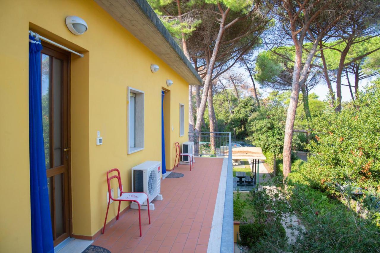 Residence Le Rose Marina Di Bibbona Luaran gambar