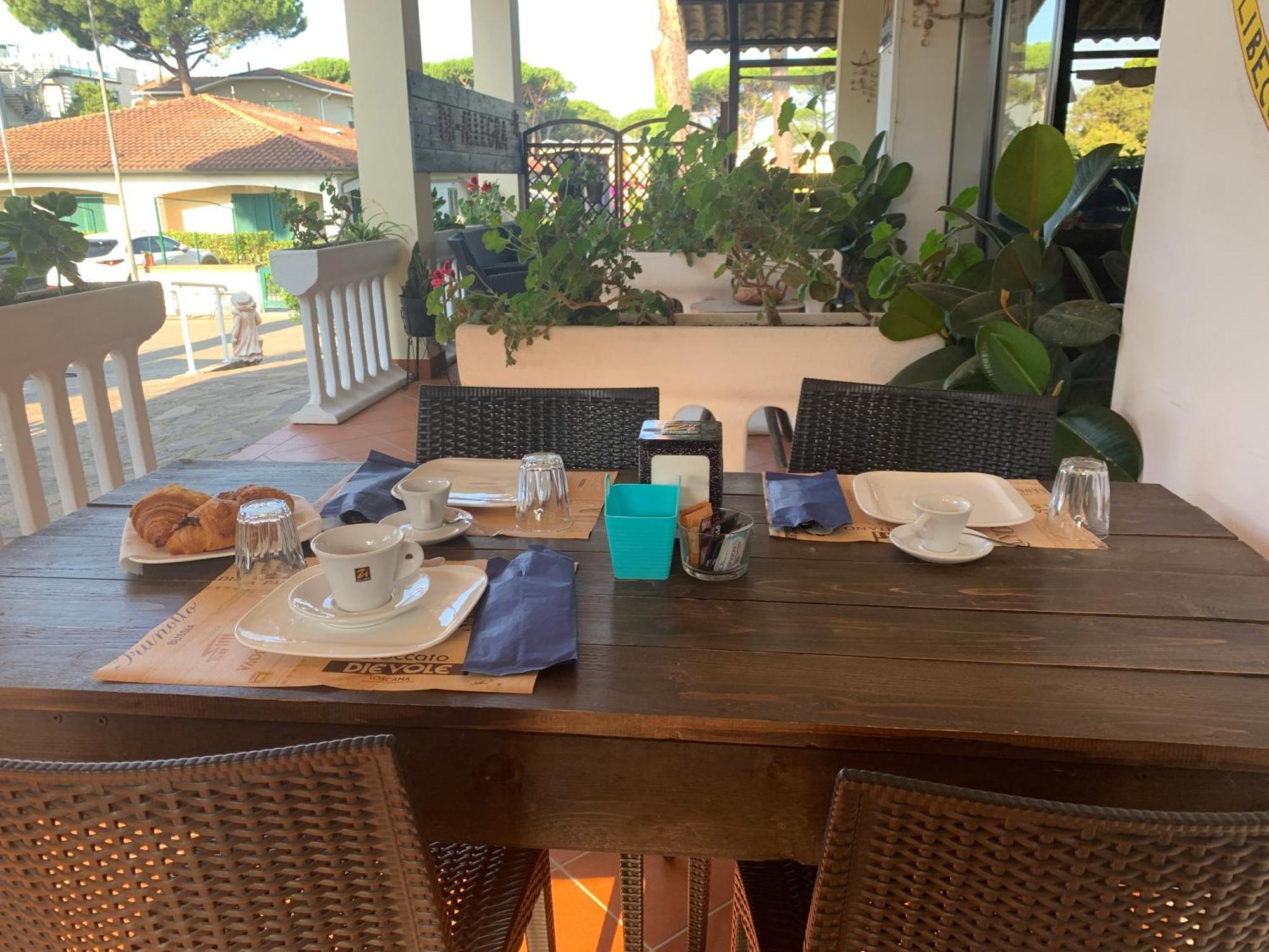 Residence Le Rose Marina Di Bibbona Luaran gambar